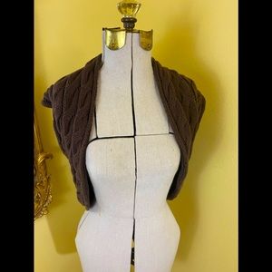 Brown cable knit shrug